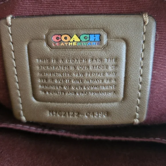 Coach Rainbow Signature Satchel - Picture 4 of 6